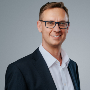 Dr. Sven Klaiber